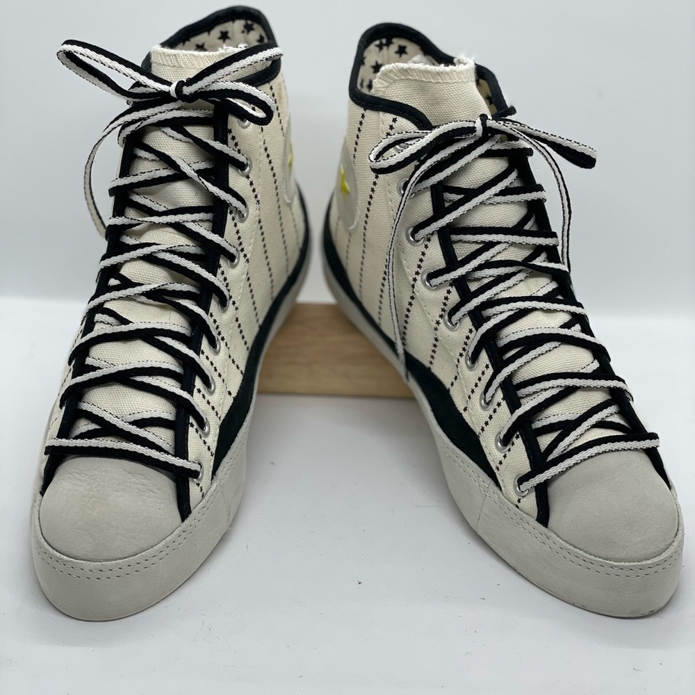 Women’s Size 6 Black / Canvas Retro Throwback Converse Hightops
